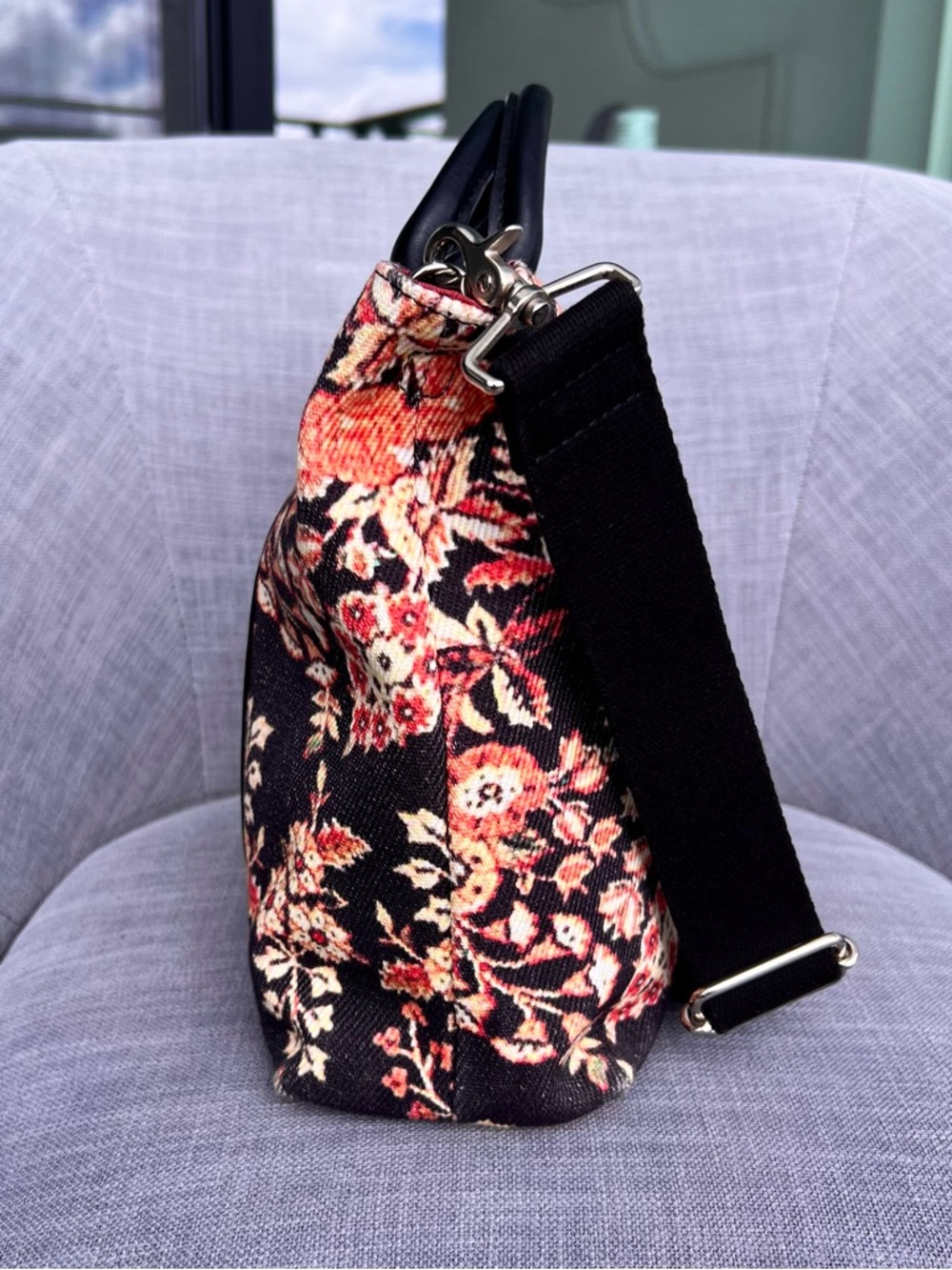Vivienne Westwood floral patterned bag - Picture 3 of 11